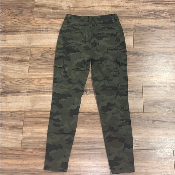 Women’s Army Green Pants - Picture 2 of 4